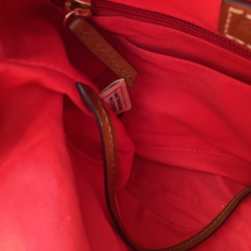 Dooney & Bourke Signature Double Pocket Hobo Bag w/Matching Coin Purse - Picture 7 of 8